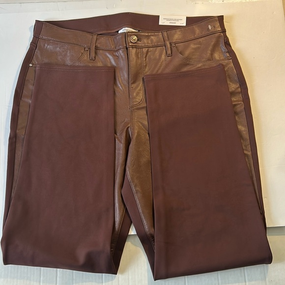 Chico’s Pants 14R (2.5R) Faux Leather Front Ponte Back Slim Leg in brown NWT - Picture 4 of 9